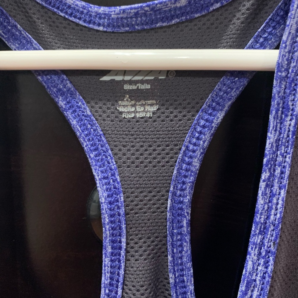 Work Out Top - Picture 2 of 3